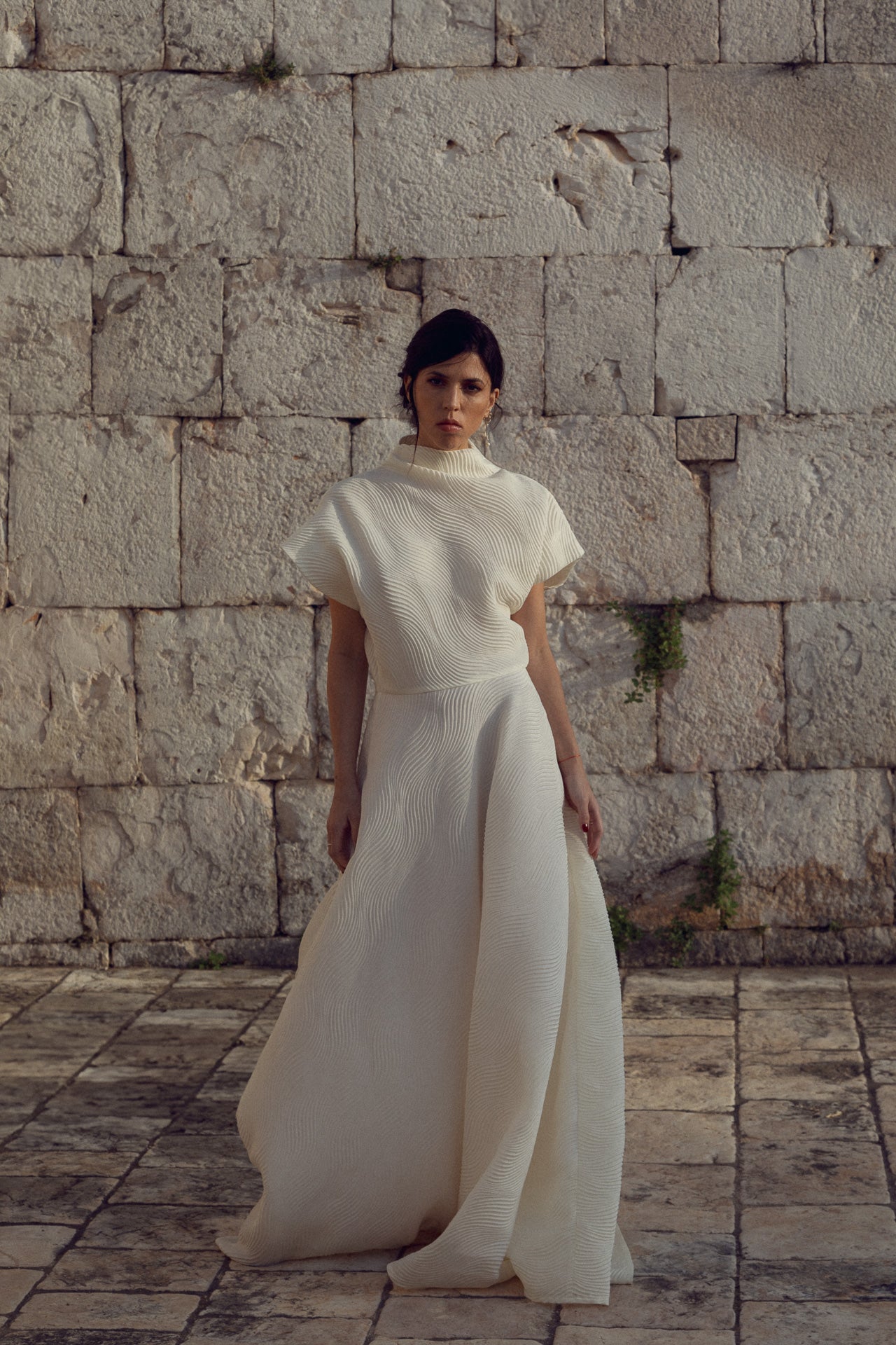 *PLISSE Wedding Dress