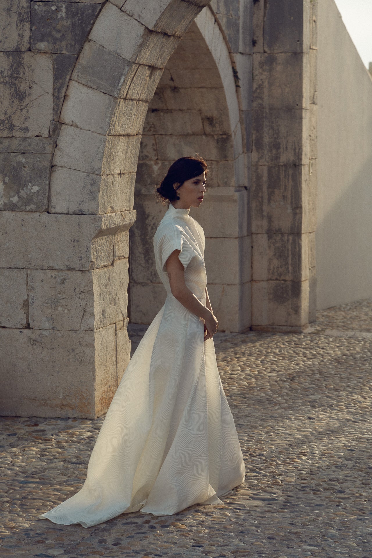 *PLISSE Wedding Dress
